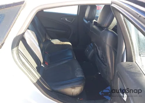 2015 Chrysler 200 S z USA, uszkodzony, nr VIN 1C3CCCBB5FN566496